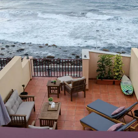 Апартаменты Livingtheocean & Big Terrace
