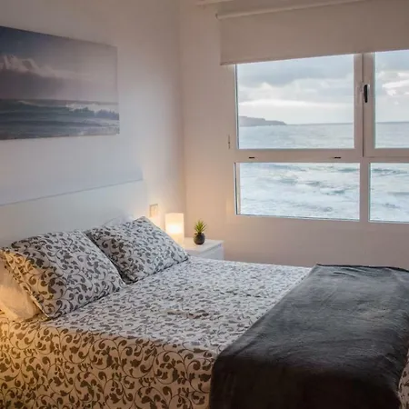 Livingtheocean & Big Terrace Апартаменты *
